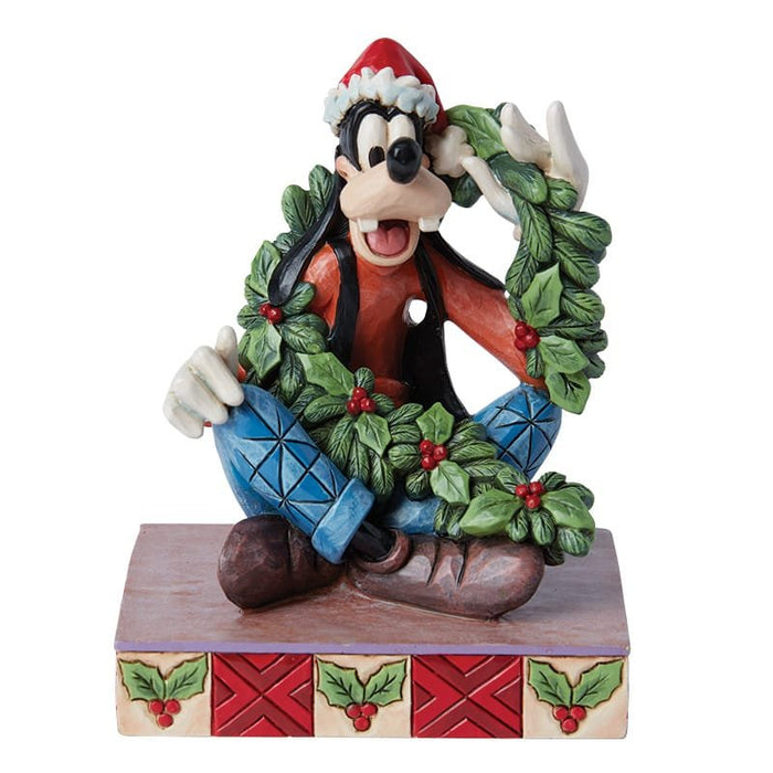 Goofy Christmas Figurine – Enesco Disney Traditions by Jim Shore, hand-painted holiday collectible.
